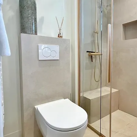 Veritable Perle 342l Hui Apartment *