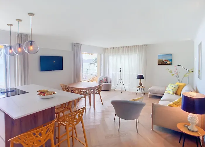 Veritable Perle 342l Hui Apartment